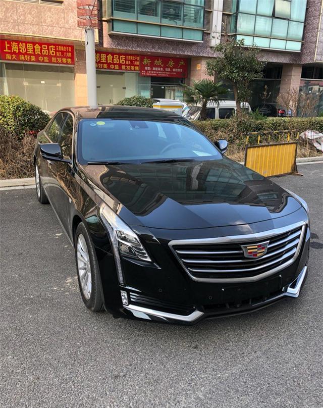 花30多万买了一台凯迪拉克CT6，开出去别人以为上百万，值了！