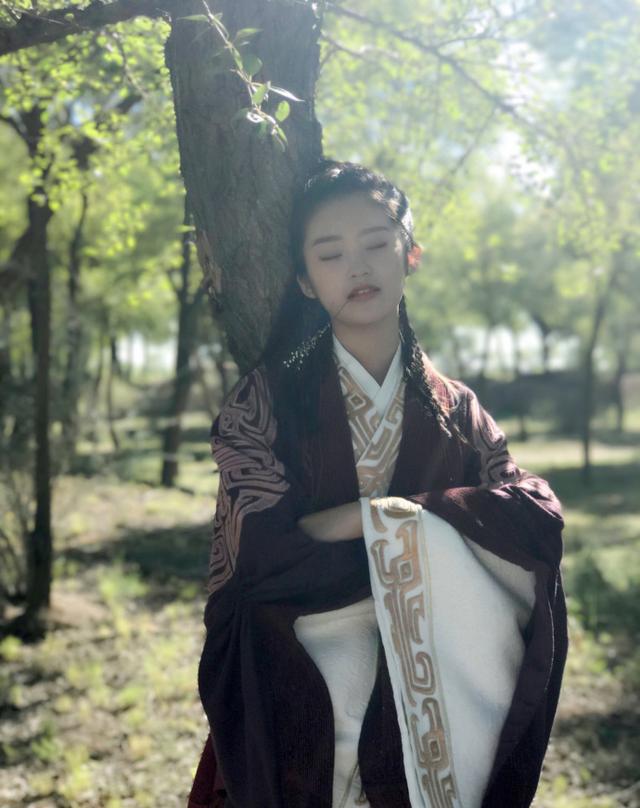 《步步惊心》中的承欢格格长大了，成吴磊学妹，16岁演艺经历惊人