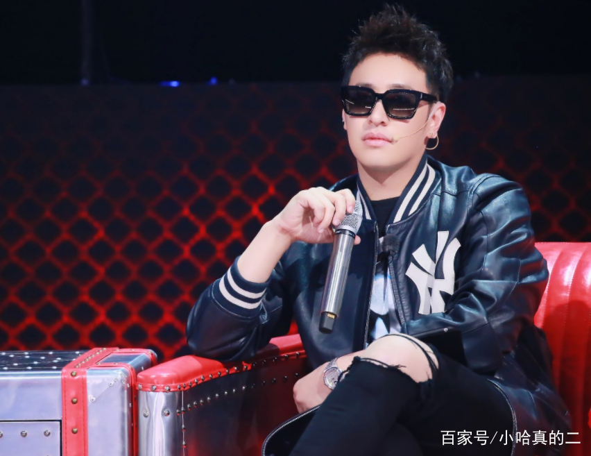 《中国新说唱》潘玮柏忘词一个举动完美救场,网友:根本听不出来