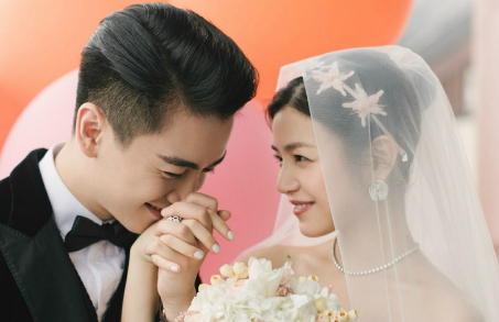 最年轻的5对明星夫妻,孙怡24岁嫁入豪门,而她