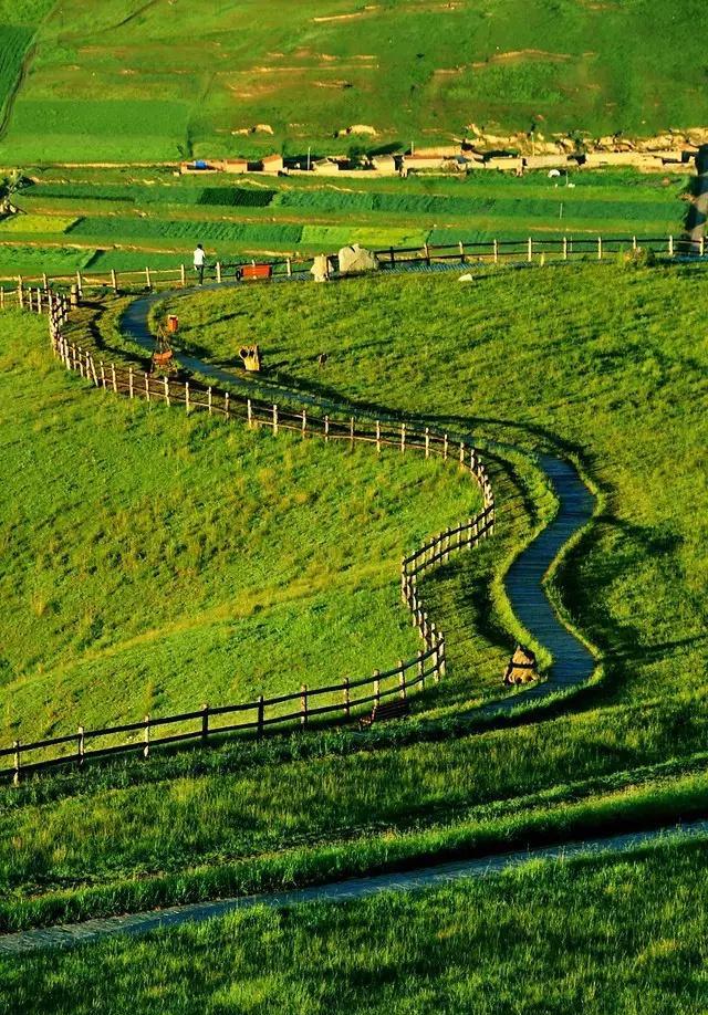 在甘肃竟然有一个可以和西藏媲美的地方，你去过吗？