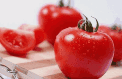 经常口腔溃疡缺什么维生素? 经常口腔溃疡?有