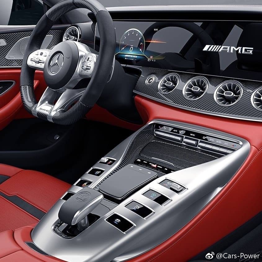 奔驰新AMG GT63s 内饰的质感