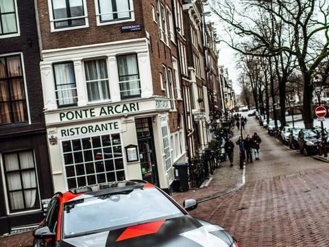 奥迪RS6，这样的旅行车谁会买？！