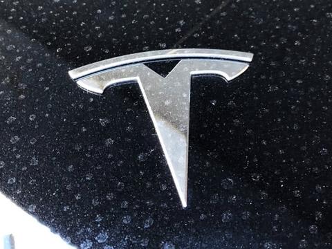 特斯拉的牛皮，吹大了？！