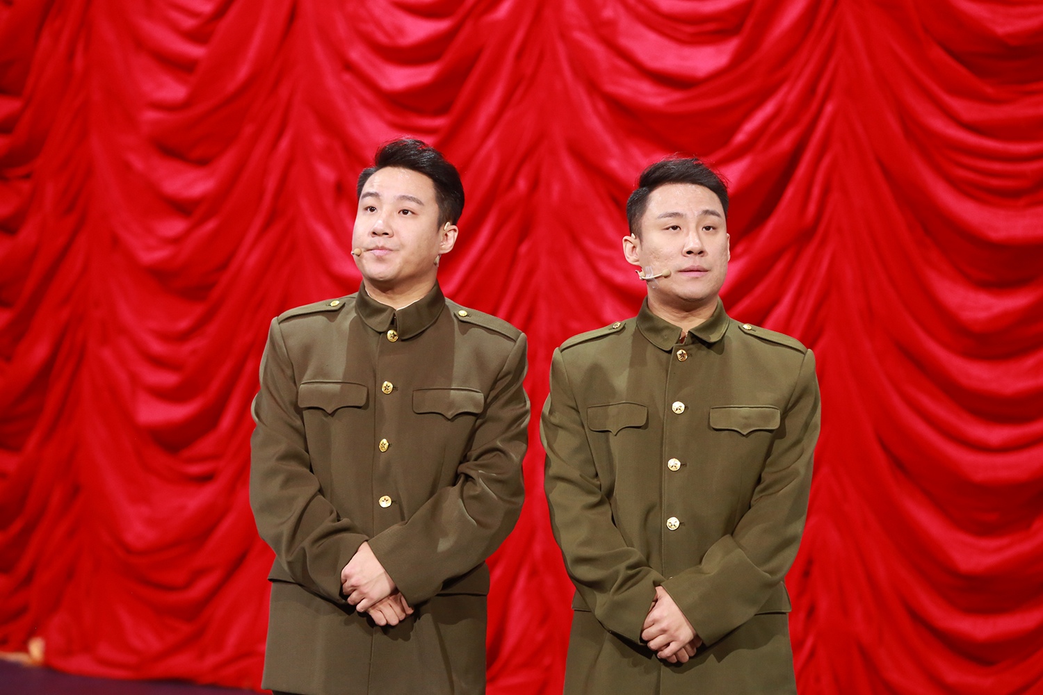 《欢乐喜剧人》郭阳郭亮化身喜剧黑马 晋级决赛