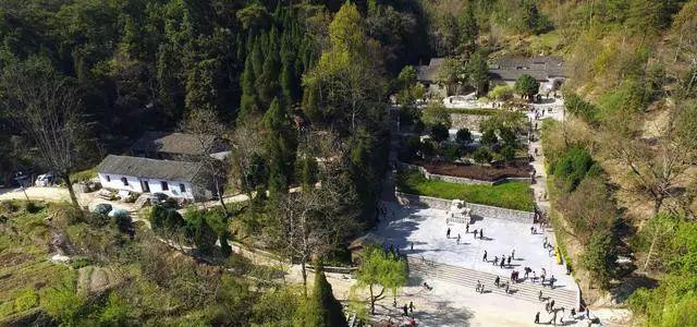 2020信阳经济排名_2020年前三季度河南省18地市GDP情况已出!快看南阳排第