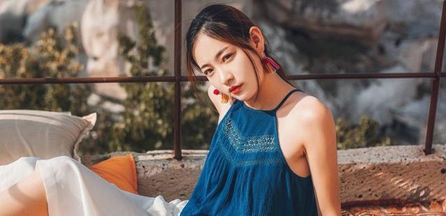 当一个女生问你在干嘛的回答技巧