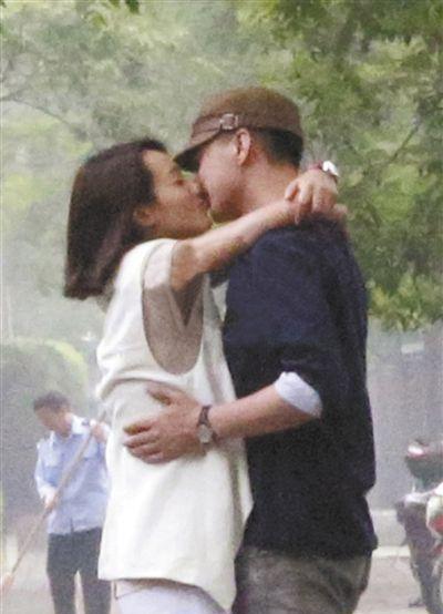 不, 这个让章子怡变迷妹的演员叫周一围