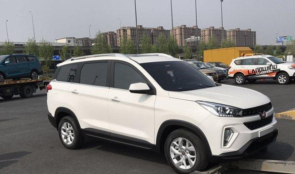 五菱宏光s3新款7座,五菱宏光s3七座图片 五菱宏光s3报价及上市时间 五菱宏光s3何时开卖