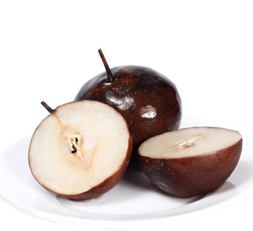 黑果子“冻秋梨”，冬天很冷的东北为什么偏爱冰冻水果?