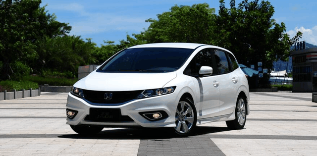 自从买了这款车, 朋友天天吵着要出去自驾游