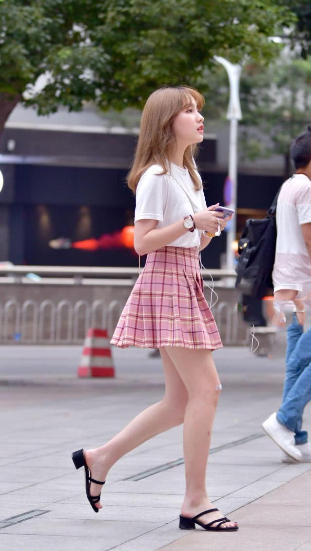 女生气质穿搭秘诀 经期护理实用指南