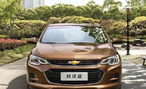 仅8万起，配自动挡油耗5L，月销量20000，碾压卡罗拉啥捷