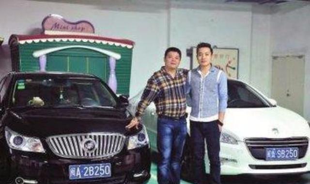 女车主拿到52DJ8的车牌号码, 让她感到尴尬, 都不想挂车牌了