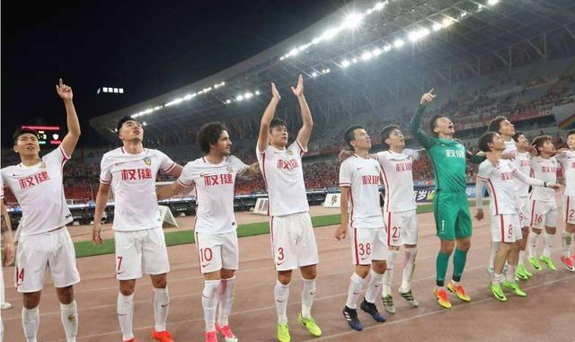 足协新政来袭!广州恒大改名广州蛮腰?