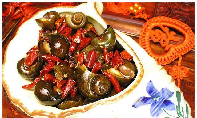 近期高发,千万别碰:这种粉色卵的福寿螺,寄生虫多达...