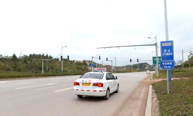 科目三练习时的记住这几点,考试通过率可以增