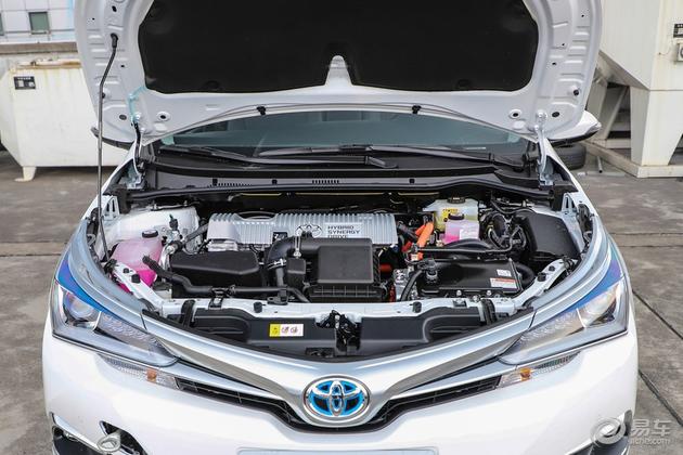 一汽丰田携手时尚品牌 卡罗拉家族展现时尚风潮