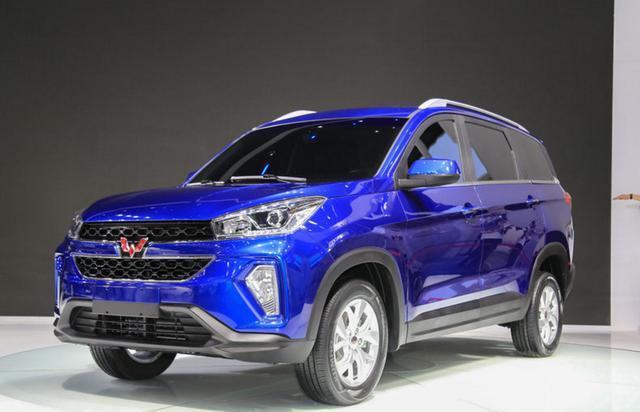 五菱宏光s3最性价7座, 幻速s6还能出门?