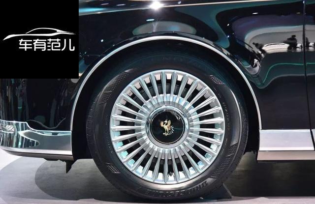 美国总统坐凯迪，英国女王坐宾利，日本天皇坐什么？