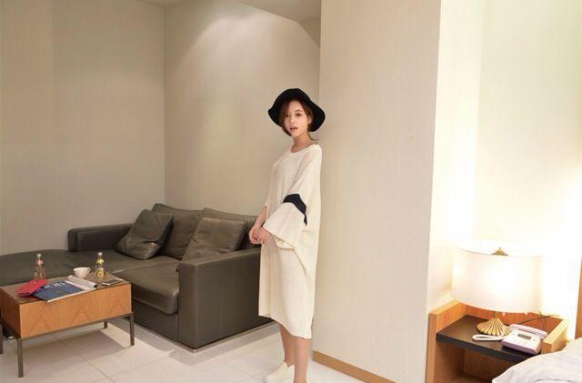 孙允珠, 白色休闲连衣裙搭配小白鞋, 让睡衣连衣