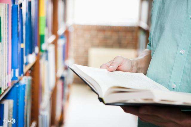 莫言: 语文老师是最厚颜无耻的一群人