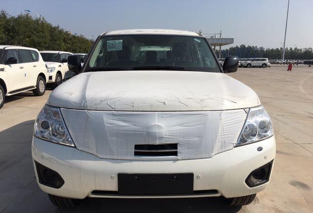 18款尼桑途乐Y62 4.0 越野SUV霸气十足