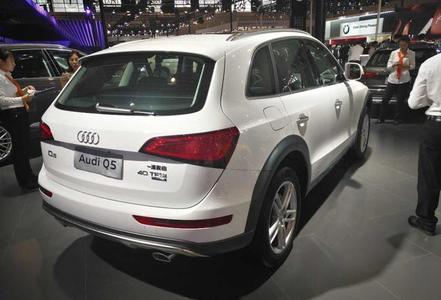 车展实拍：奥迪新Q5来了，老版还值得买吗？