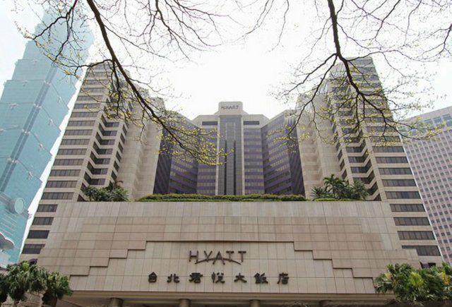 国务院台办新闻发布会辑录（20252025年最佳加密货币游戏平台推荐 USDT & BTC支持-10-22）