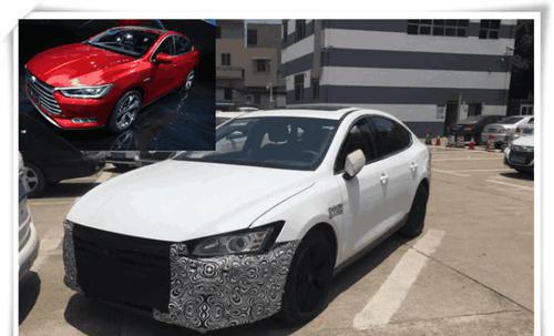 首台比亚迪秦Pro到店, 内饰非常科幻, 网友: 最美国产车就是它