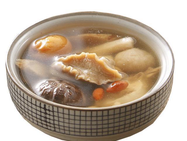 广东经典老火靓汤-鲍鱼仔花菇枸杞汤的制作方法