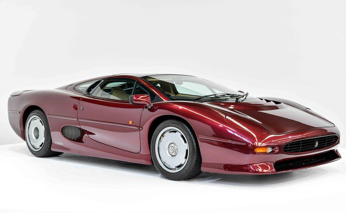 图片：戈斯福德经典汽车博物馆展示的驾驶历史