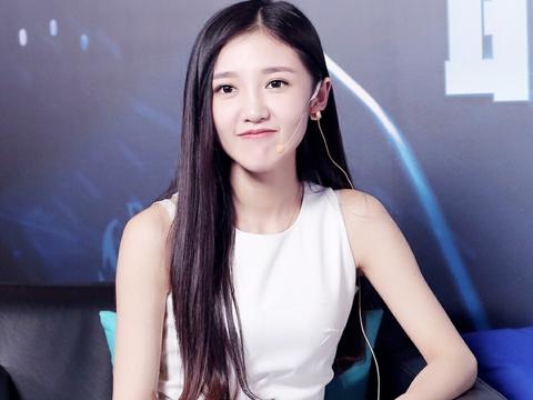 网站美女解说员源码