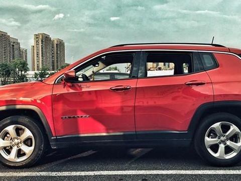 买了这车回来问题不的少 但开回小区还是有很多人羡慕!