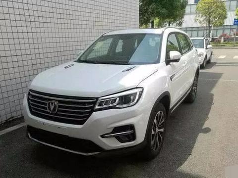 国内首台新款CS75到店，油耗降0.9L，一看售价都犹豫不决