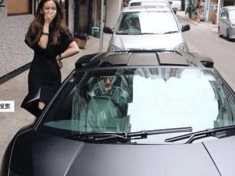 跑男团众人专属座驾, 王祖蓝的“豪车”和其他成员的品味格格不入