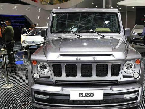 一部战狼二让这款车火到国内外，外国提车需加价70万还要排队