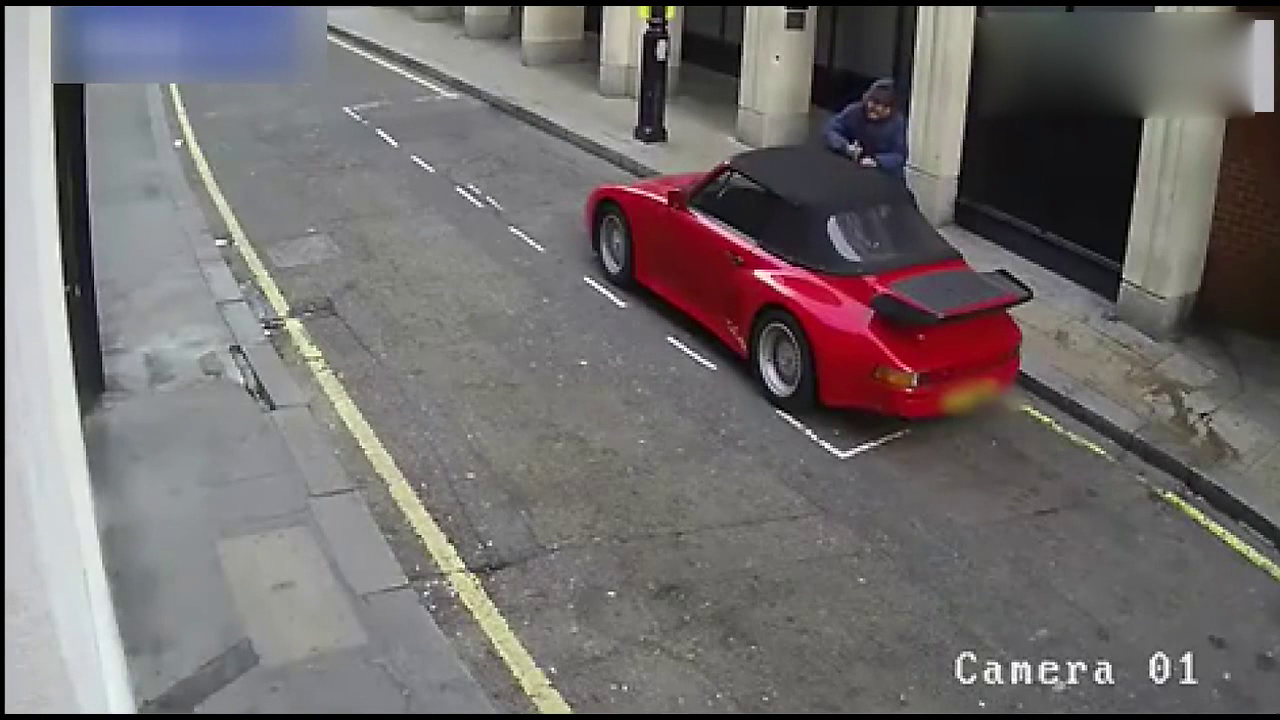 为什么国内软顶敞篷车很少，遇上这样的事谁都无语