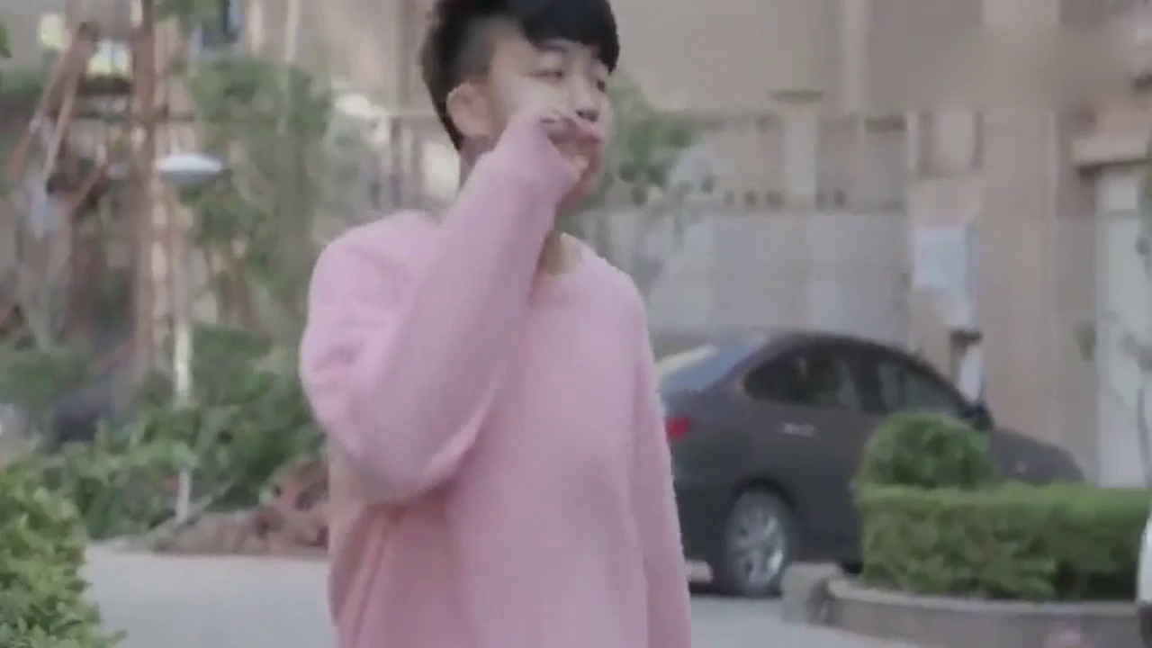 不能太嫌弃你的另一半，坐这样敞篷车才幸福！