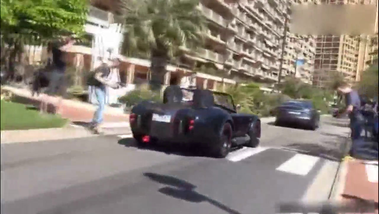 街拍各路超级跑车，排气声浪听个够