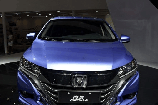 本田新款掀背概念车闪亮登场, 前脸有点像日产蓝鸟