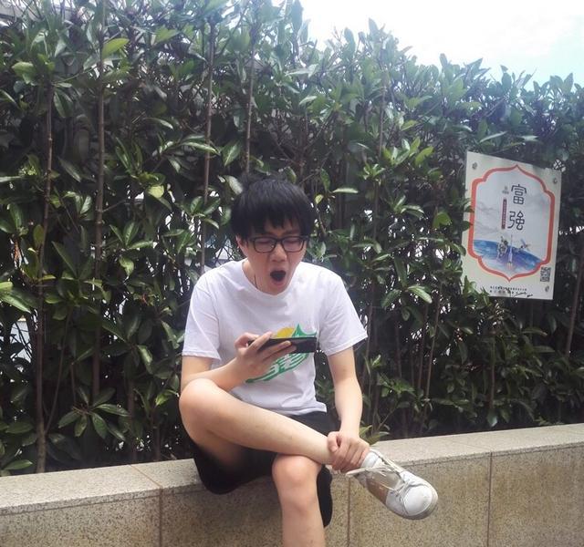 ftd老板伍声二千零九偏执的一生,周二珂原来这样评价酒神
