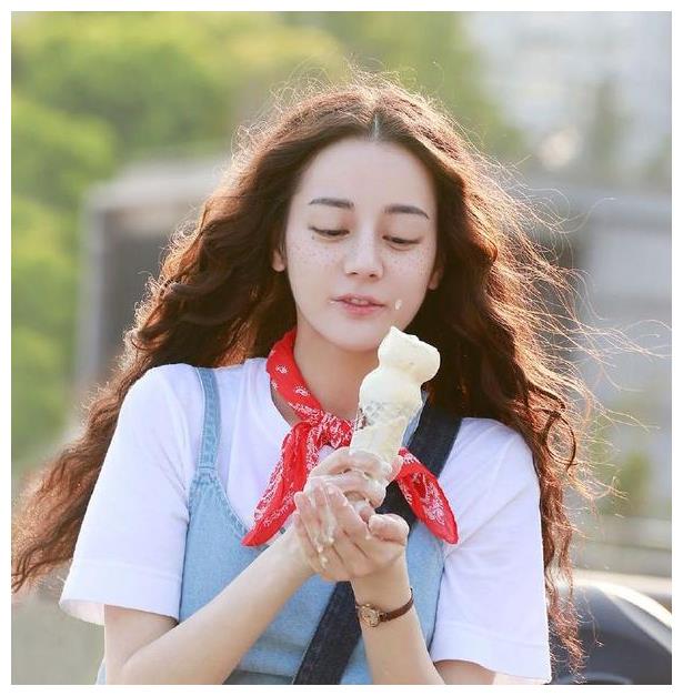 漂亮的李慧珍婚纱照_婚纱照风格(3)