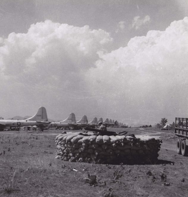 抗战史上最长距离的轰炸任务 B-29轰炸机从四