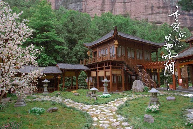 巨制《香蜜沉沉烬如霜》开播 投资3亿置景近1千人10万平