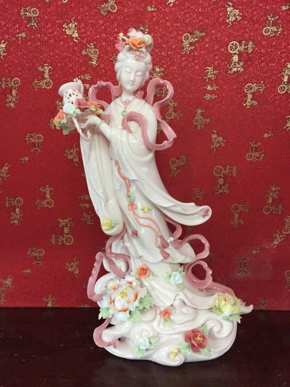 心似莲花开——福建省工艺美术大师曾莲春艺瓷作品赏析