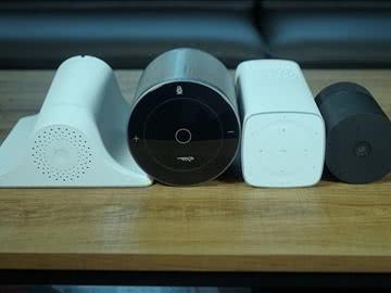 大家喜欢小爱同学的人多, 还是小度同学的人多