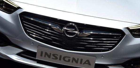 国产“别克君越”来袭，长5米8速四驱，18万完爆雅阁！