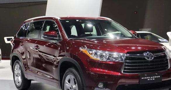 外观比丰田普拉多还霸气，25万提回家，别人都会以为你发大财了